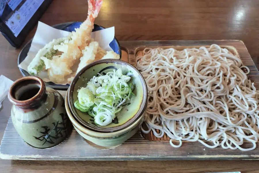 味奈登庵のつけ天蕎麦